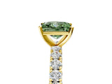Yellow gold Fancy Green Princess Cut Diamond Pavé Band Solitaire Ring with Prong Setting_22