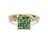 Yellow gold Fancy Green Princess Cut Diamond Pavé Solitaire Ring with Round Band and Prong Setting_12