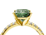 Yellow gold Fancy Green Princess Cut Diamond Solitaire Pavé Engagement Ring with Round Band and Prong Setting_70