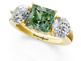 Yellow gold Fancy Green Princess Cut Diamond Three-Stone Ring with Prong Setting and Classic Band_52