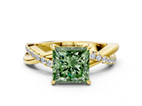 Yellow gold Fancy Green Princess  Cut Diamond Twisted Band with Pavé Setting and Four-Prong Setting
