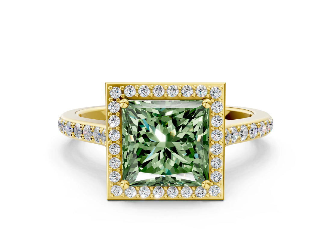 Yellow gold Fancy Green Princess Cut Halo Round Diamond Pavé Band with Four-Prong Setting_3