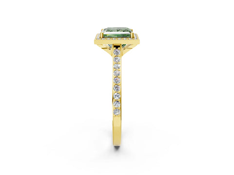 Yellow gold Fancy Green Princess Cut Halo Round Diamond Pavé Band with Four-Prong Setting_5