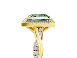 Yellow gold Fancy Green Princess  Cut Halo Twisted Band Four-Prong Ring_5