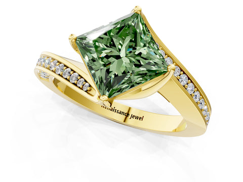 Yellow gold Fancy Green Princess Cut Solitaire Diamond Twist Band with Pavé Setting and Four-Prong Setting_1