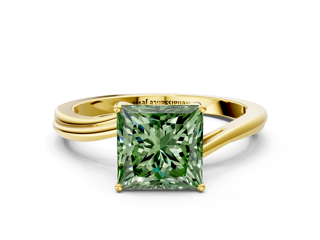 Yellow gold Fancy Green Princess  Cut Solitaire Twist Band Ring with Four-Prong Setting