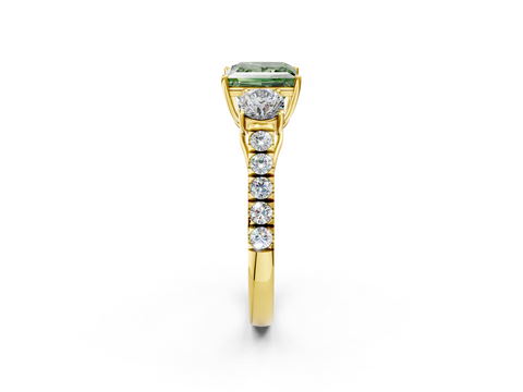Yellow gold Fancy Green Princess  Cut Three-Stone Diamond Pave Band with Prong Setting_19
