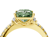 Yellow gold Fancy Green Princess  Diamond Three-Stone Pave Band with Four-Prong Setting_4