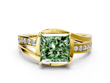 Yellow gold Fancy Green Princess  Solitaire Diamond Ring with Split Shank and Prong Setting_17