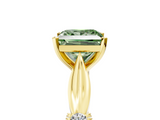 Yellow gold Fancy Green Princess  Solitaire Diamond Twisted Band with Four-Prong Setting_5