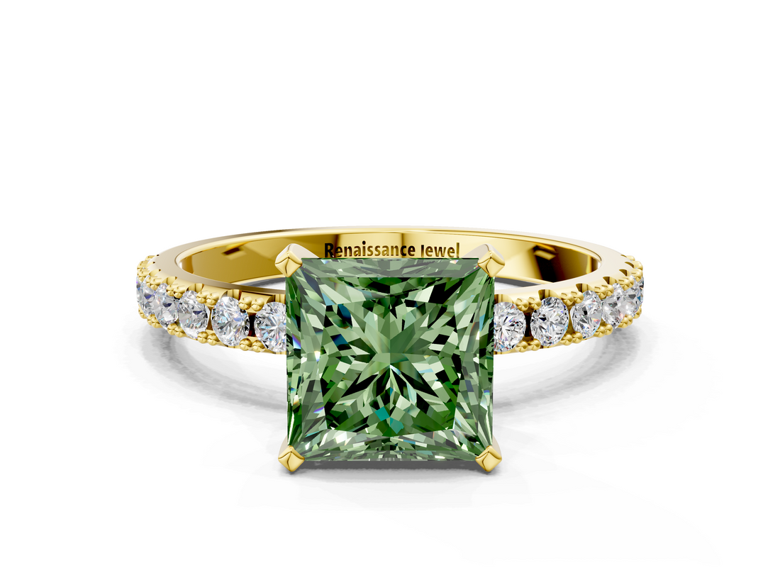 Yellow gold Fancy Green Princess  Solitaire Pavé Band with Four-Prong Setting