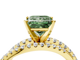 Yellow gold Fancy Green Princess  Solitaire Twist Band with Pavé Setting and Four-Prong Setting_4