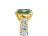Yellow gold Fancy Green Radiant  Cut Diamond Pavé Band Solitaire with Four-Prong Setting_8