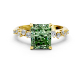 Yellow gold Fancy Green Radiant  Cut Diamond Vine Band with Four-Prong Setting_71