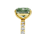 Yellow gold Fancy Green Radiant  Diamond Pavé Band with Six-Prong Setting_36