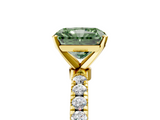 Yellow gold Fancy Green Radiant  Solitaire Diamond Pavé Band with Four-Prong Setting_33