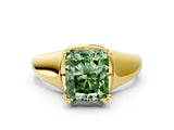 Yellow gold Fancy Green Radiant  Solitaire Diamond Ring with Six-Prong Cathedral Setting_32