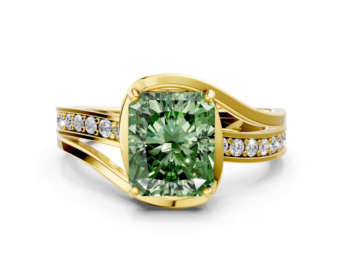 Yellow gold Fancy Green Radiant  Solitaire Diamond Ring with Split Shank and Prong Setting_41