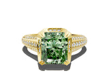 Yellow gold Fancy Green Radiant  Solitaire Pave Split Shank Ring with Four-Prong Setting_81