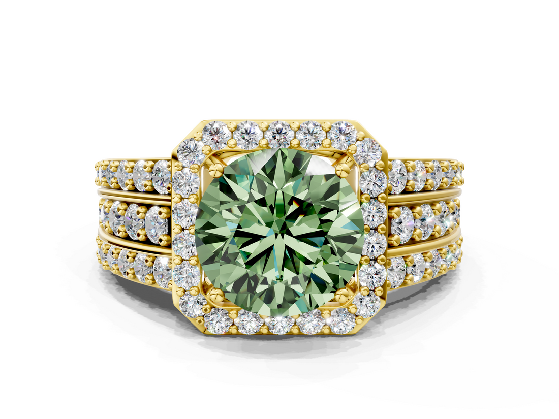 Yellow gold Fancy Green Round -Cut Halo Diamond Ring with Split Shank and Four-Prong Setting_70