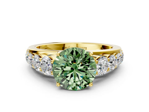 Yellow gold Fancy Green Round Cut Brilliant Diamond Pavé Band with Six-Prong Setting