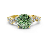 Yellow gold Fancy Green Round Cut Diamond Cluster Pavé Band with Four-Prong Setting_3
