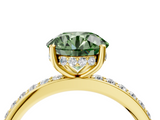 Yellow gold Fancy Green Round  Cut Diamond Pavé Band Ring with Four-Prong Setting_27