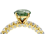 Yellow gold Fancy Green Round Cut Diamond Pavé Band Solitaire Ring with Prong Setting_63