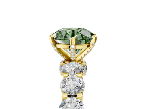 Yellow gold Fancy Green Round Cut Diamond Side Stone Engagement Ring with Four-Prong Setting_41