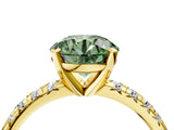 Yellow gold Fancy Green Round Cut Diamond Solitaire Pavé Engagement Ring with Round Band and Prong Setting_60
