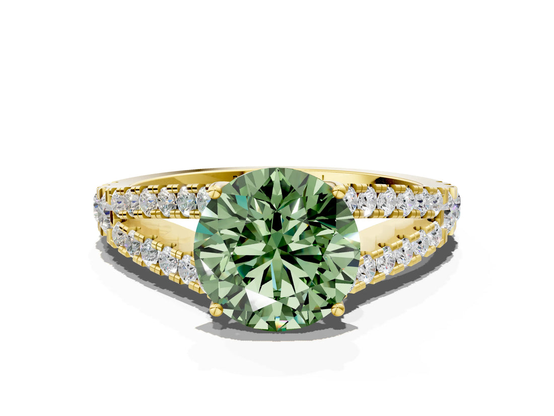 Yellow gold Fancy Green Round Cut Diamond Split Shank Pavé Engagement Ring with Four-Prong Setting_77