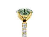 Yellow gold Fancy Green Round  Solitaire Pavé Diamond Engagement Ring with Four-Prong Setting_29