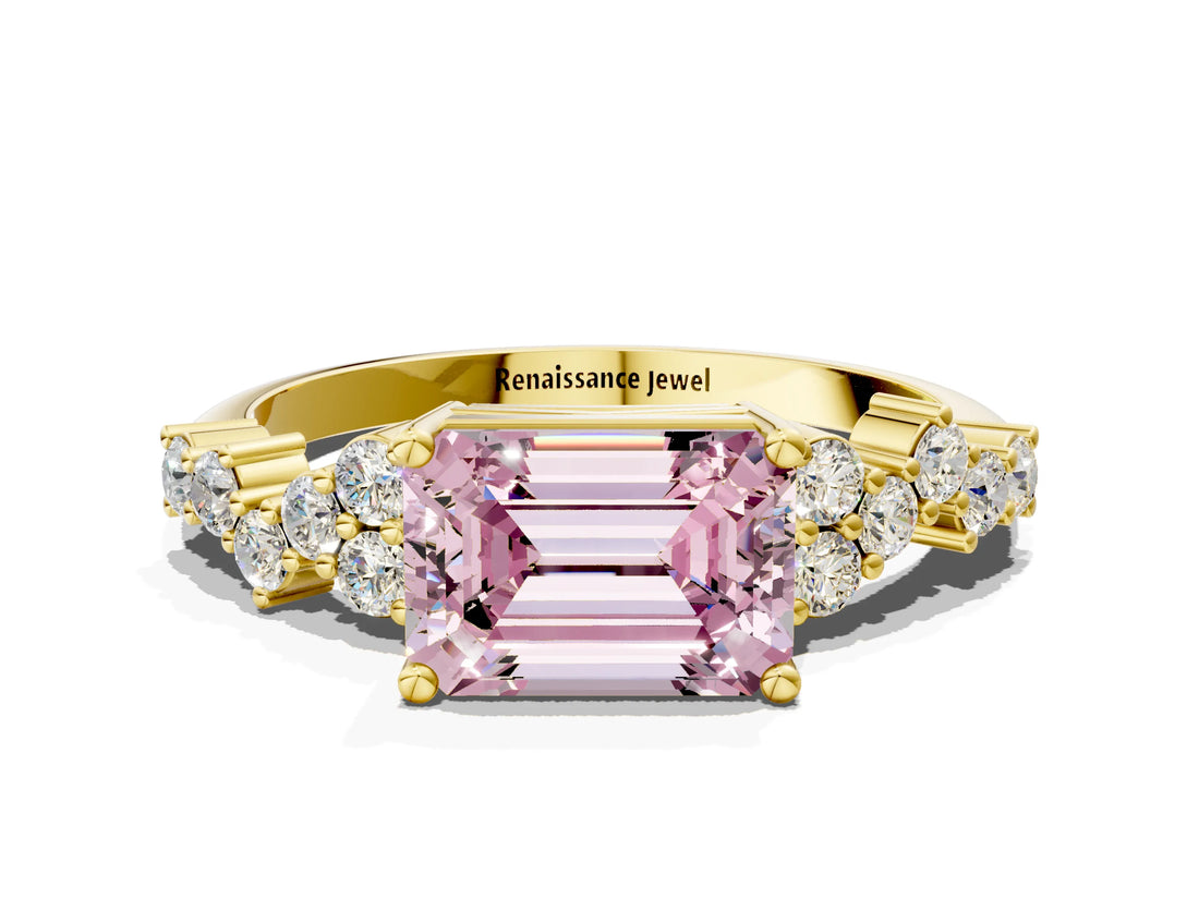 Yellow gold Fancy Pink Emerald Cut Diamond Cluster Pavé Band with Four-Prong Setting_3