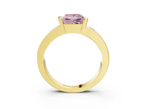 Yellow gold Fancy Pink Princess Cut Brilliant Channel-Set Diamond Ring with Bezel Prong Setting_3