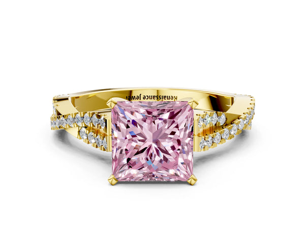 Yellow gold Fancy Pink Princess Cut Diamond Solitaire Engagement Ring with Twisted Pavé Band and Four-Prong Setting