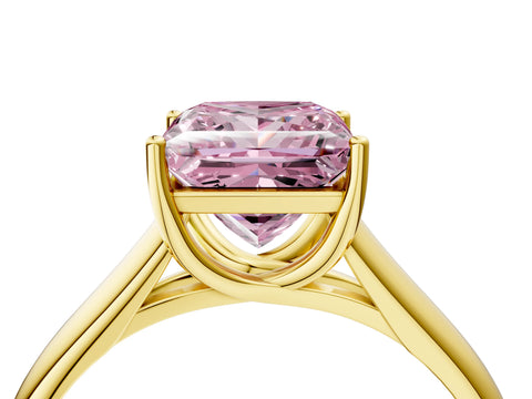 Yellow gold Fancy Pink Princess Cut Solitaire Engagement Ring with Tapered Band and Four-Prong Setting_7