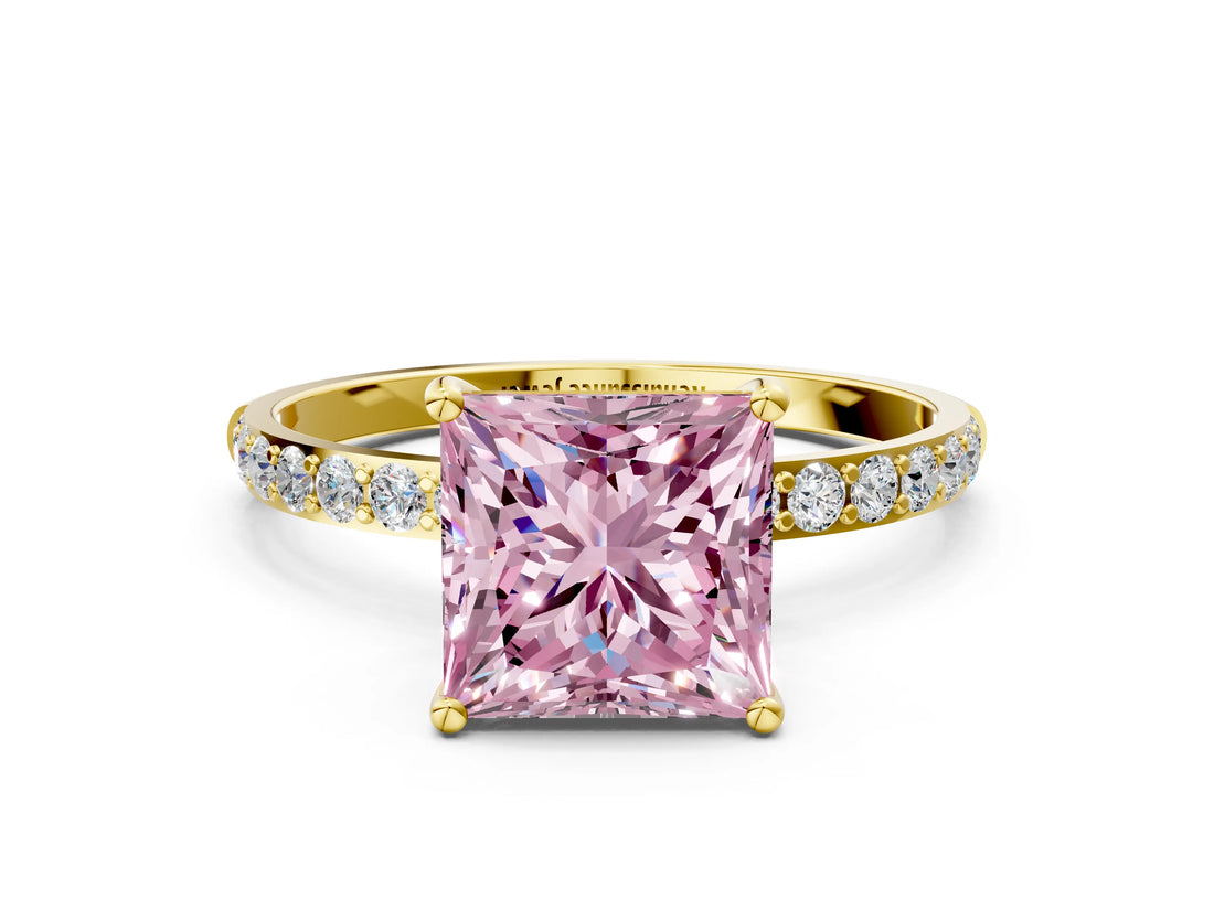 Yellow gold Fancy Pink Princess  Diamond Pavé Band with Six-Prong Setting_31