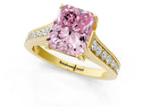 Yellow gold Fancy Pink Radiant  Brilliant Cut Diamond Engagement Ring with Pavé Band and Four-Prong Setting_50