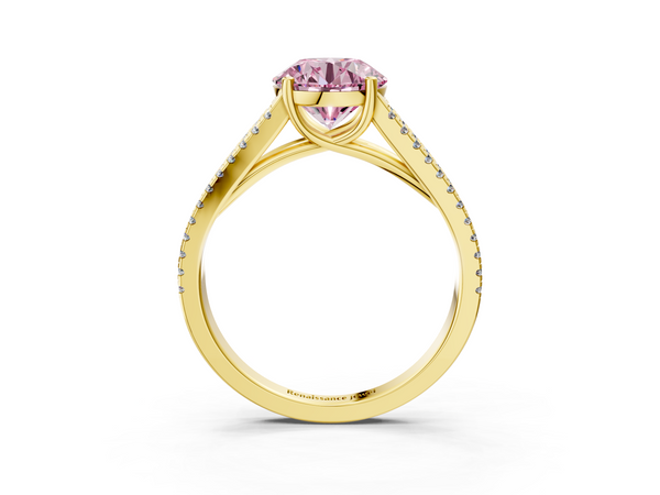 Yellow gold Fancy Pink Round Cut Diamond Solitaire Engagement Ring with Split Shank Pavé Band