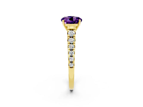 Yellow gold Fancy White Round Cut Amethyst Solitaire Ring with Cathedral Setting and Pavé Band_2