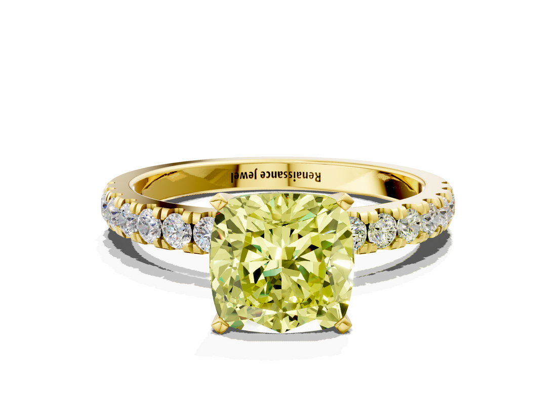 Yellow gold Fancy Yellow Cushion  Solitaire Diamond Pavé Band with Four-Prong Setting_42