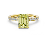 Yellow gold Fancy Yellow Emerald  Cut Diamond Pavé Band Ring with Four-Prong Setting_22