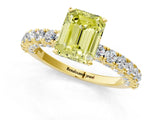 Yellow gold Fancy Yellow Emerald Cut Diamond Pavé Band Solitaire Ring with Prong Setting_45