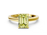 Yellow gold Fancy Yellow Emerald  Solitaire Diamond Engagement Ring with Four-Prong Setting on a Classic Band_4