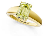 Yellow gold Fancy Yellow Emerald  Solitaire Diamond Ring with Tapered Band and Four-Prong Setting_50