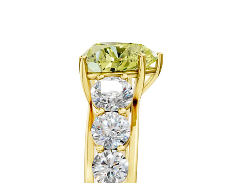 Yellow gold Fancy Yellow Heart Cut Brilliant Diamond Pavé Band with Six-Prong Setting_5