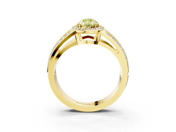 Yellow gold Fancy Yellow Pear Cut Diamond Halo Ring with Split Shank Pavé Band and Four-Prong Setting