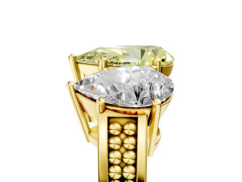 Yellow gold Fancy Yellow Pear Cut Diamond Three-Stone Ring with Prong Setting and Textured Band_5