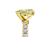 Yellow gold Fancy Yellow Pear  Solitaire Diamond Pavé Band with Four-Prong Setting_50