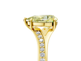 Yellow gold Fancy Yellow Pear  Solitaire Pavé Band with Four-Prong Setting_65